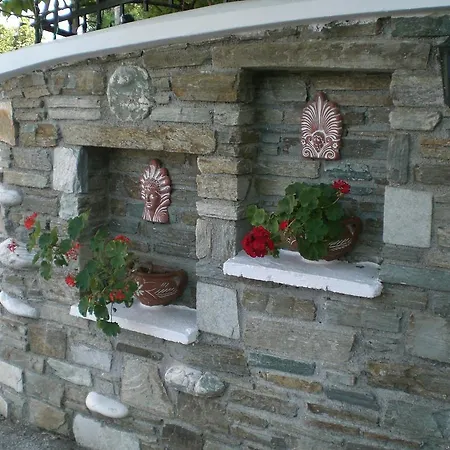 Panos
