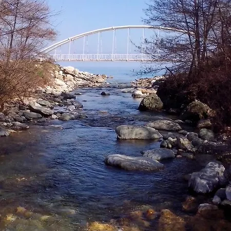 Konukevi Panos Áyios Dhimítrios