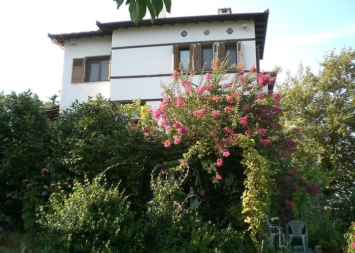 Πανσιόν Panos 3*