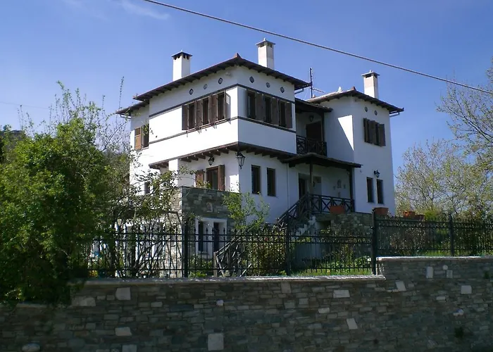 Πανσιόν Panos 3*